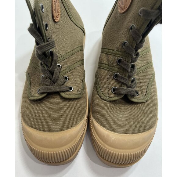 Pataugas Original Vert Militaire Boots in Green - Picture 4 of 8